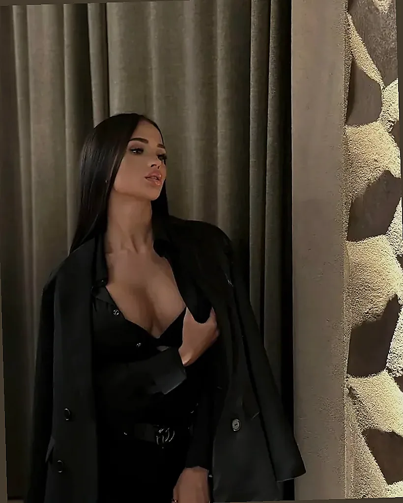 Julia - İzmir Escort (Eskort) | Julia | Bornova | Rezidans | Elite Girls Escort (Eskort)