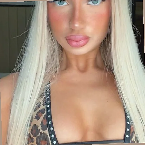 Masha - Kırklareli Edirne Escort (Eskort) | Kırklareli / Pınarhisar | Masha | Restoran | Elite Girls Escort (Eskort)