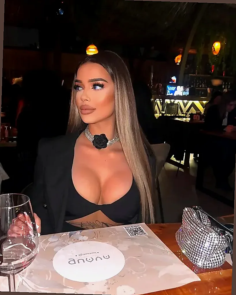 Alexia - Muğla Escort (Eskort) | Marmaris | Alexia | Kız Arkadaş Deneyimi | Elite Girls Escort (Eskort)
