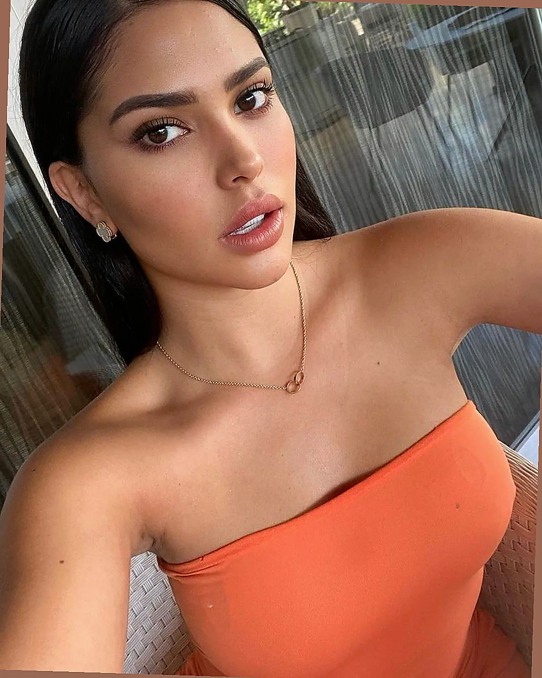 Valeri - Bursa Escort (Eskort) Mudanya | Valeri | Restoran | Elite Girls Escort (Eskort)