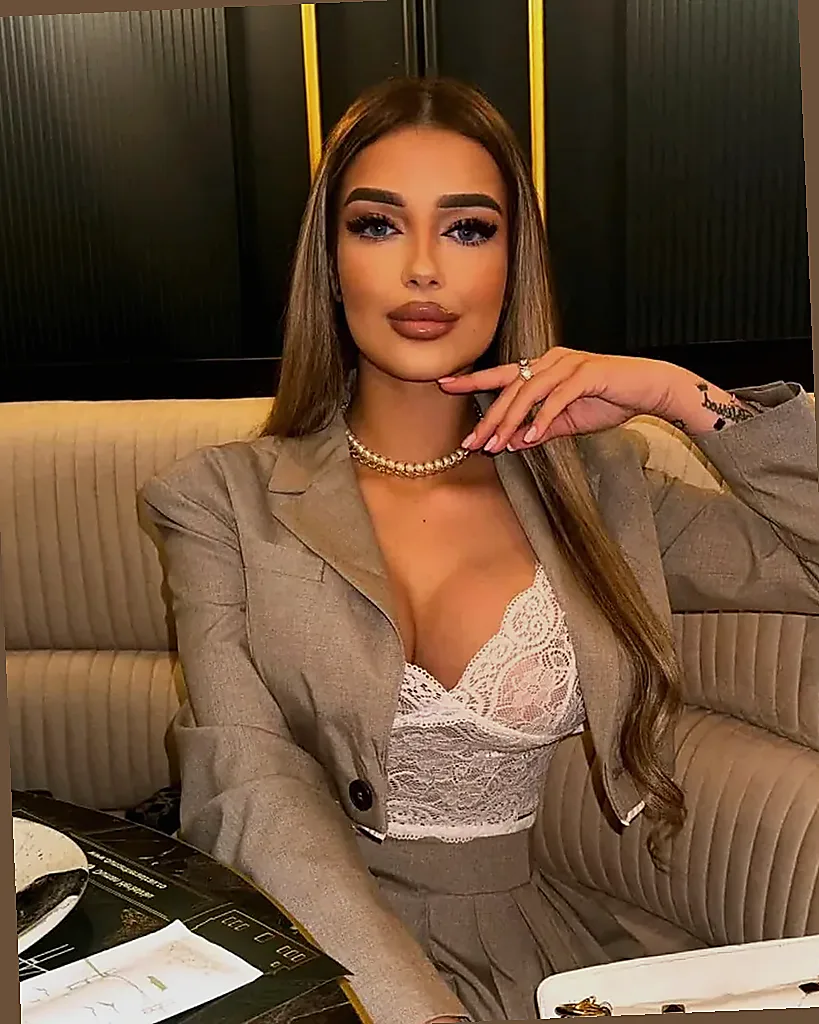 Alexia - Muğla Escort (Eskort) | Marmaris | Alexia | Kız Arkadaş Deneyimi | Elite Girls Escort (Eskort)