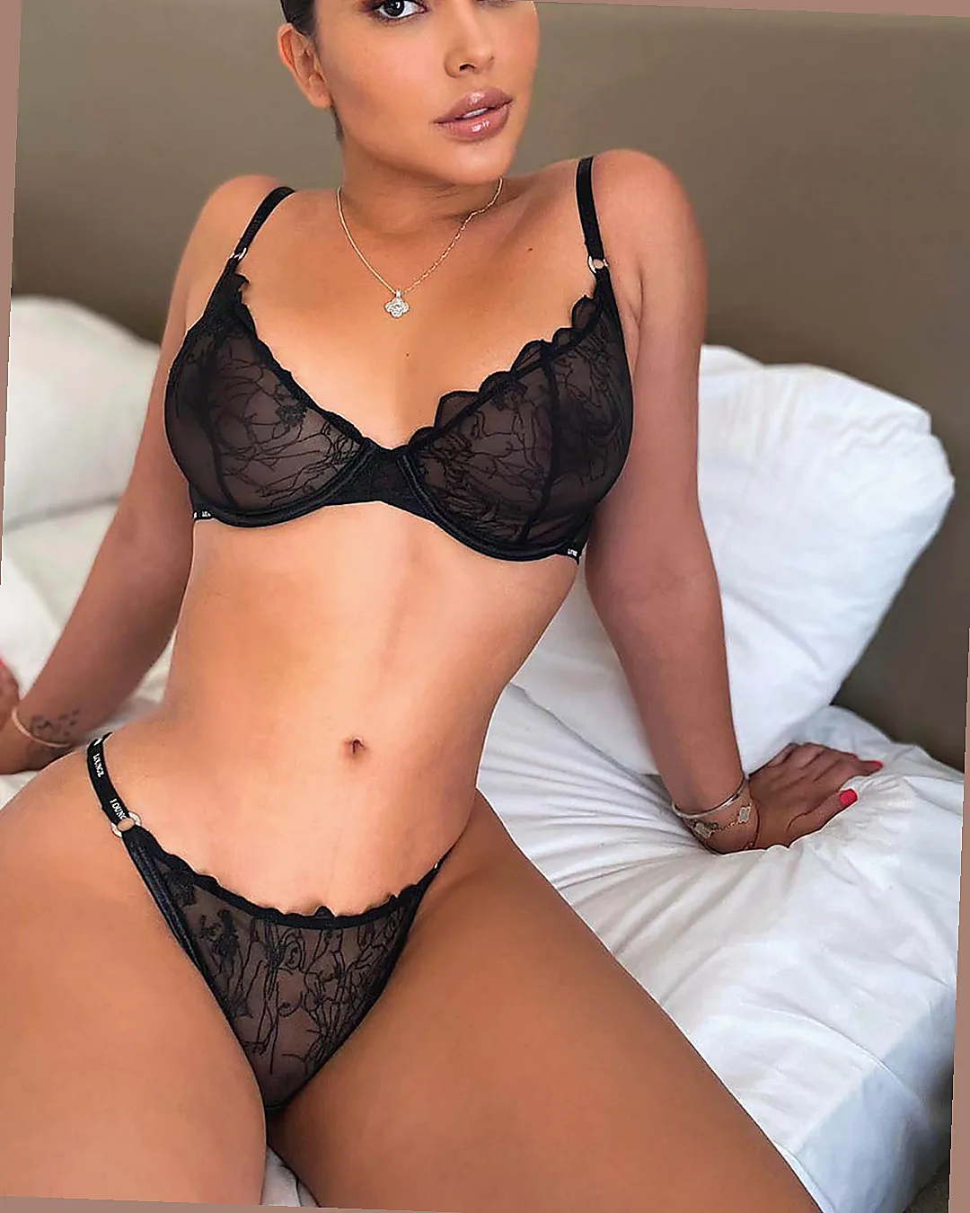Valeri - Bursa Escort (Eskort) Mudanya | Valeri | Restoran | Elite Girls Escort (Eskort)